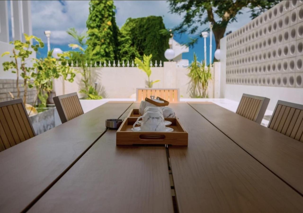 Discovery Saipan Hotel Garapan Extérieur photo